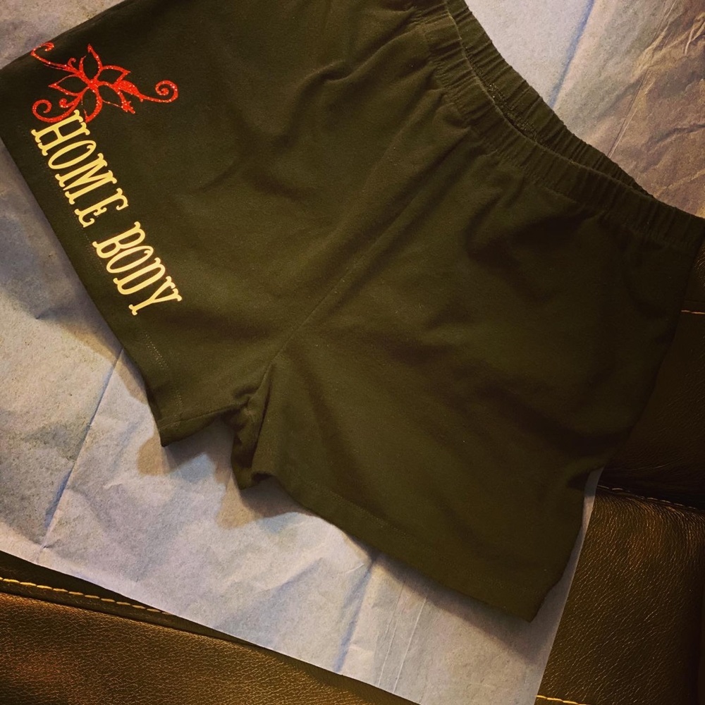 Homebody shorts